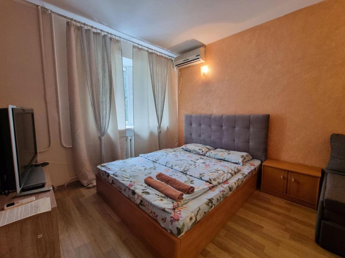 Апартаменты В Центре На Гагарина Dniepropietrowsk Zewnętrze zdjęcie